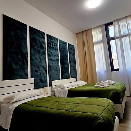 Hotel Dimora Santa Barbara Ferrara Zewnętrze zdjęcie