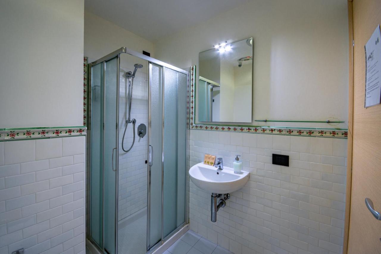Hotel Dimora Santa Barbara Ferrara Zewnętrze zdjęcie