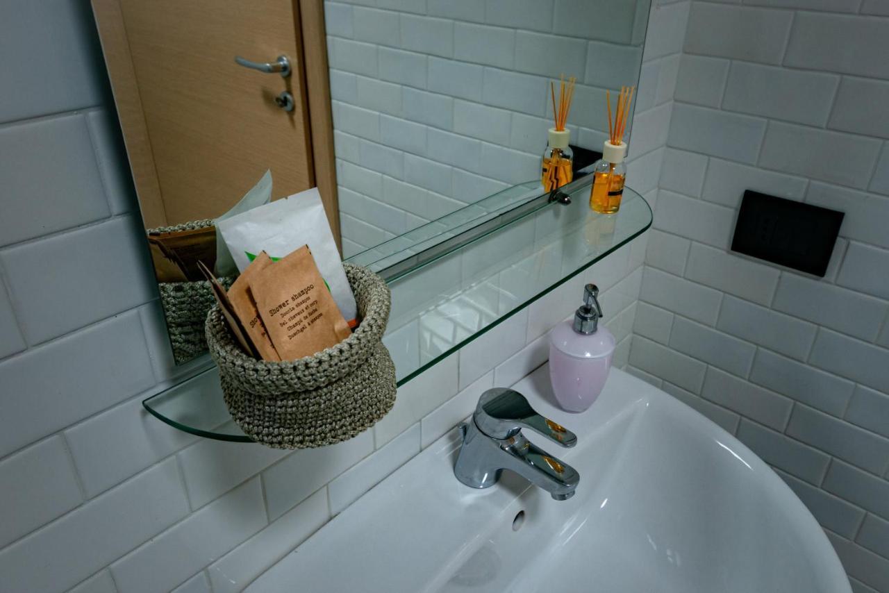 Hotel Dimora Santa Barbara Ferrara Zewnętrze zdjęcie