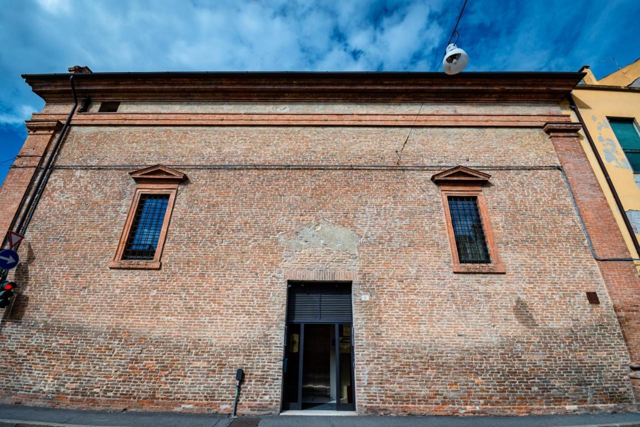 Hotel Dimora Santa Barbara Ferrara Zewnętrze zdjęcie