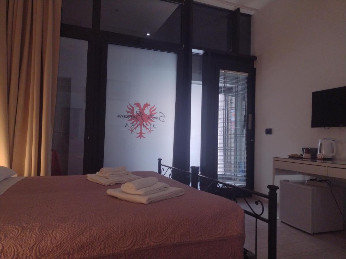 Hotel Dimora Santa Barbara Ferrara Zewnętrze zdjęcie