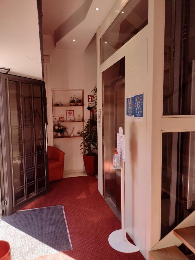 Hotel Dimora Santa Barbara Ferrara Zewnętrze zdjęcie